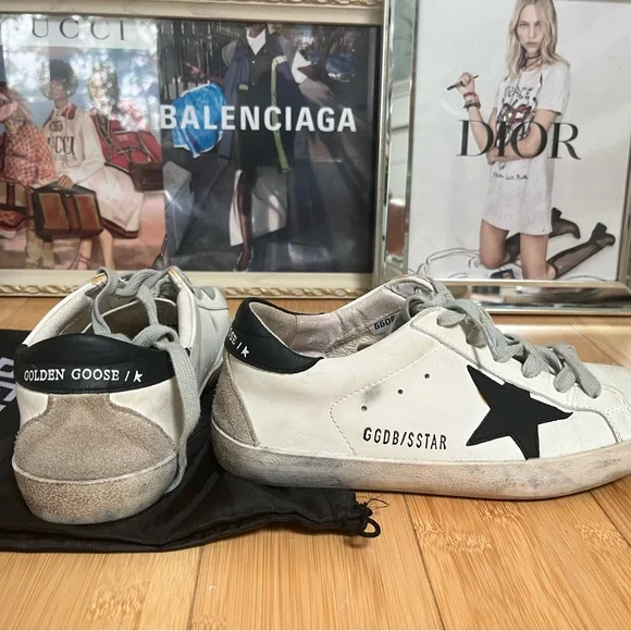 Golden Goose Sneakers